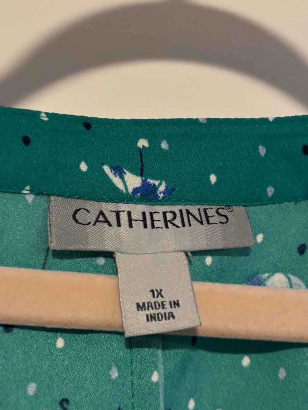 Catherines Teal Green Button-Front V-Neck Floral Dot Blouse - Picture 2 of 8